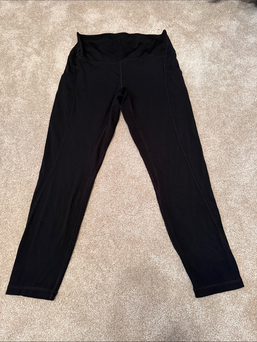 Quince Black Women's High-Waist Performance Leggings with side pockets